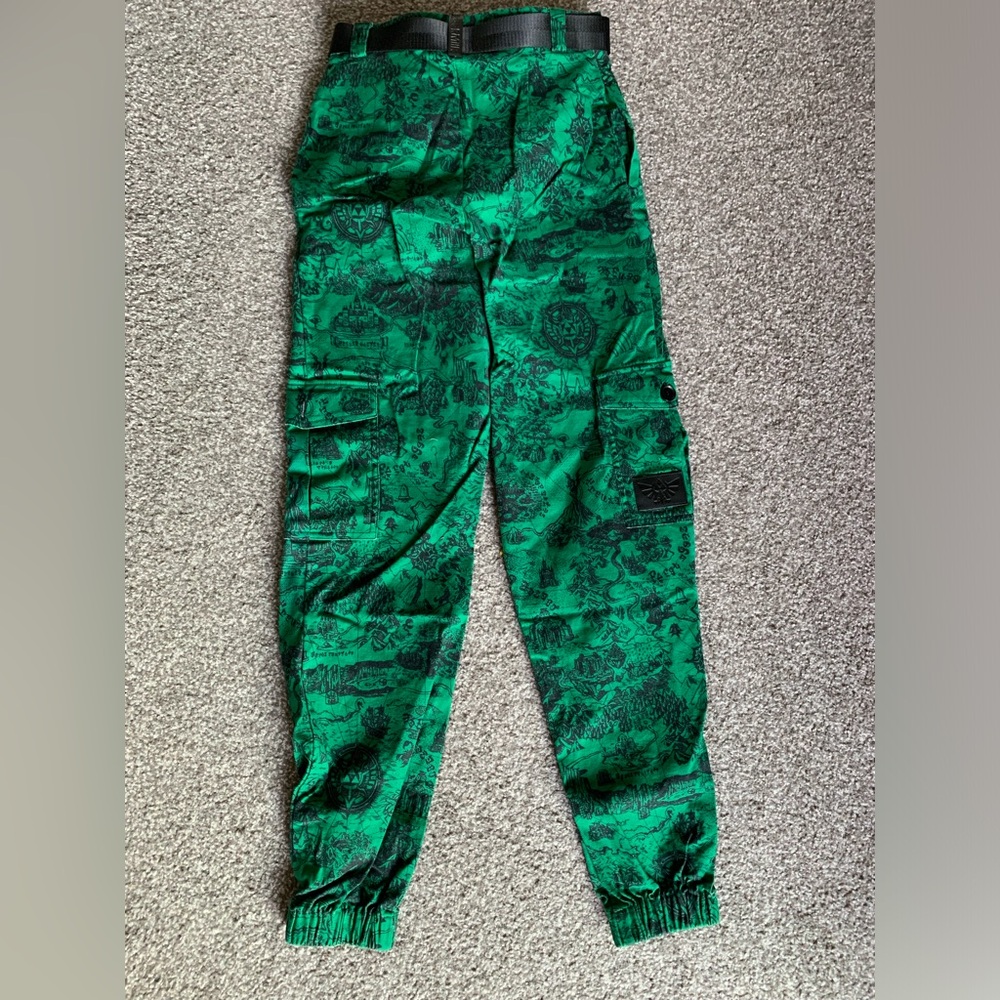 Blackmilk legend of Zelda green cargo pants size 12
